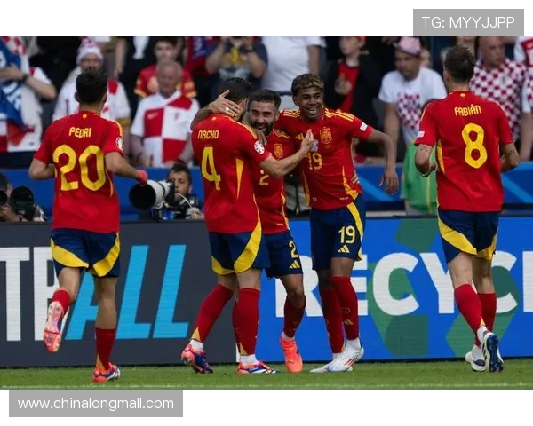 西班牙国家队在欧锦赛中的战术布局与表现分析 西班牙国家队在欧锦赛中的战术布局与表现分析